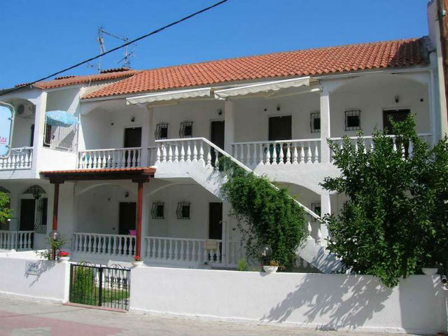 Vila Nikos Polihrono leto